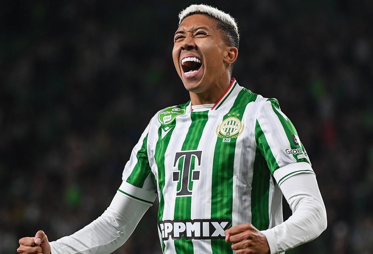 O Uberabense Matheus Saldanha é destaque no futebol da Turquia - Foto: Divulgação/Ferencváros