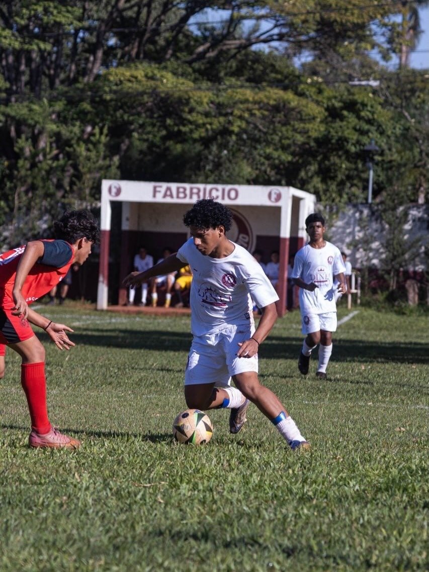 Pelo Infantil o Fabrício venceu o Ipiranga no Glayer Leite - Foto: @paulo.matos.fotografia