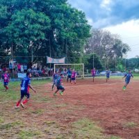 A equipe do San Lorenzo (de azul e vermelho), conseguiu boa vitória pelo placar de 2 a 1 diante da Portuguesa - Foto: Terrão/Divulgação