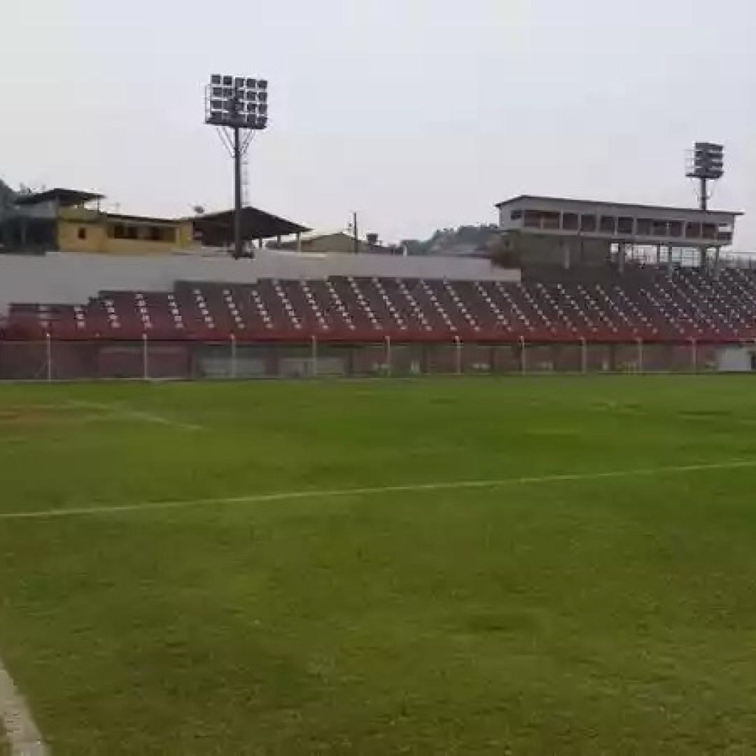 Estádio Castor Cifuêntes, palco de Villa Nova x Uberlândia - Foto: Divulgação/FMF