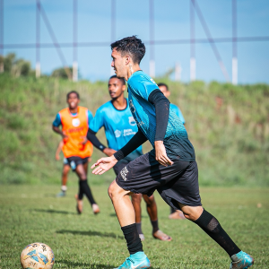 Garotos do Essube durante treinamento - Foto: Instagram Divulgação