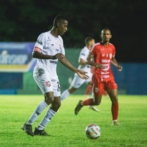 Uberaba joga mal e não passou de um 0 a 0 diante do Varginha - Foto: Instagram/varginhaesporteclube