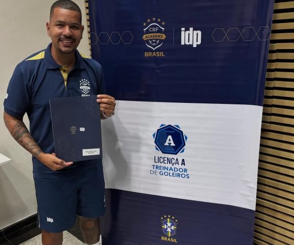 Fábio Guedes conquista Licença A da CBF como Treinador de Goleiros - Foto: @fabioguedes