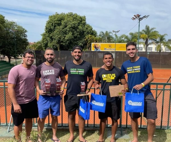 A equipe Chevs Uirapuru de Tênis teve grande desempenho em torneio realizado em Araguari (MG) - Foto: Divulgação/Uirapuru IC 