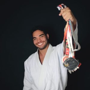 Felipe Hamada representa Uberaba em treinamento internacional de judô em SP