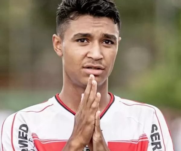 Atacante Pedro Severino se recupera em Ribeirão Preto/SP de grave acidente  Foto: Reprodução/Instagram/ Contigo