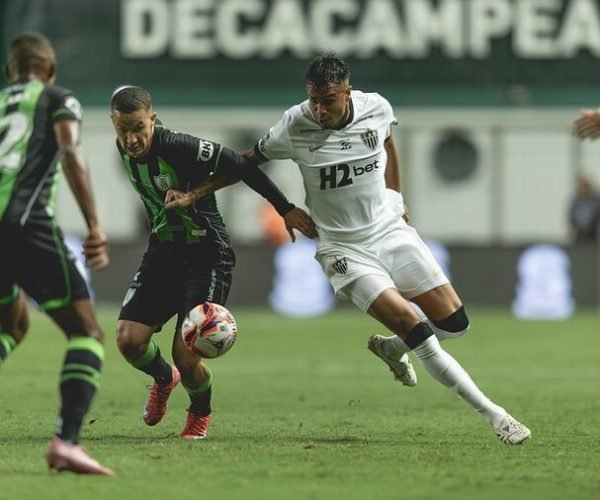 América e Atlético fizeram um jogo de muito equilíbrio - Foto: Pedro Souza/Atlético