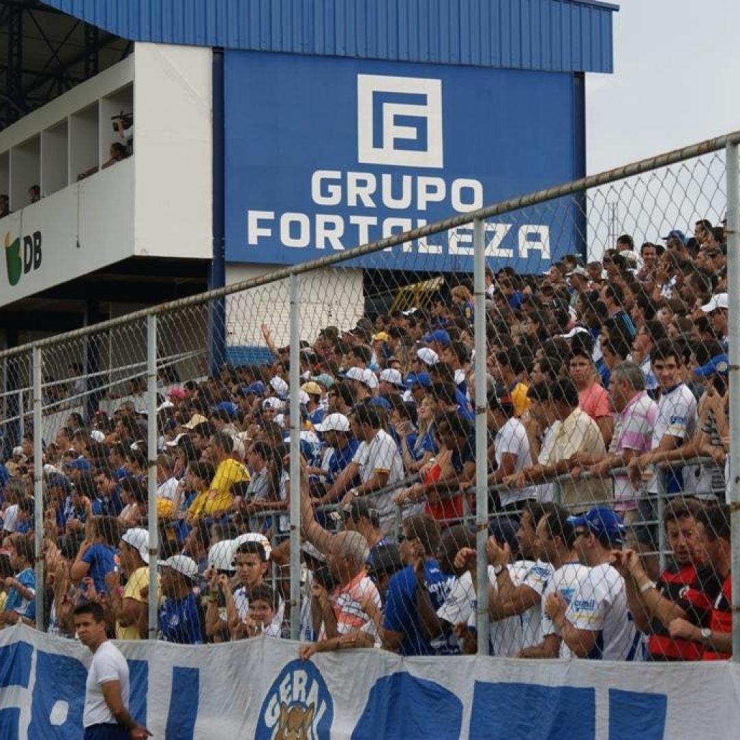 URT x Cruzeiro vira alvo de críticas após superlotação e filas Na Arena DB