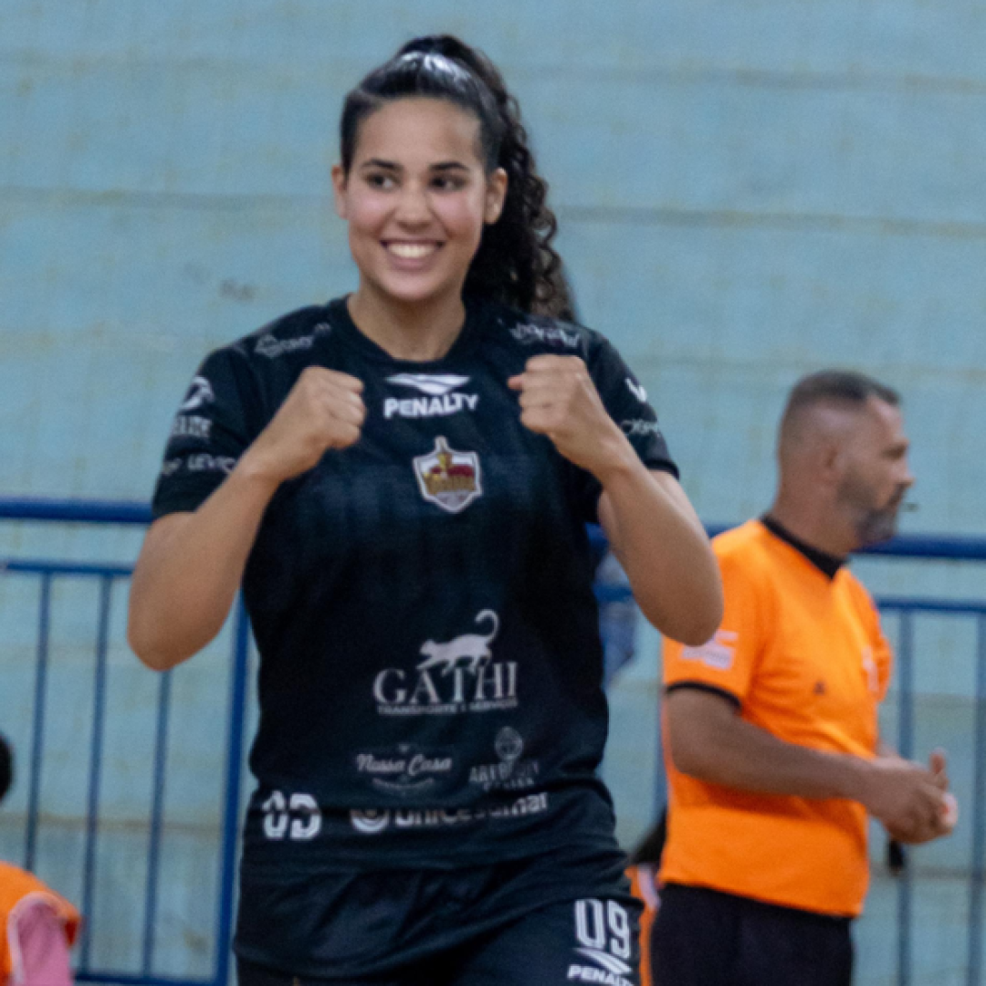 Carol anotou dois dos três gols do Uberaba  Spartan Sport diante de Brodosky - Foto: Raposo Fotografia