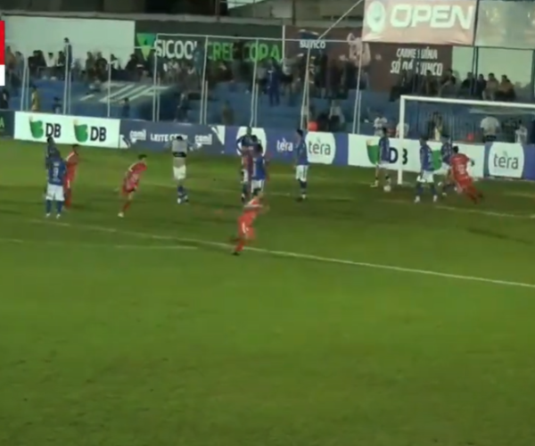 Já nos acréscimos do segundo tempo, o Uberaba conseguiu o gol de empate diante da URT - Foto/Imágem: Reprodução/FMF TV