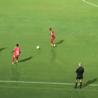 Uberaba e Varginha ficaram na igualdade no Estádio Melão na cidade de Varginha - Foto/Imágem: Reprodução TV FMF