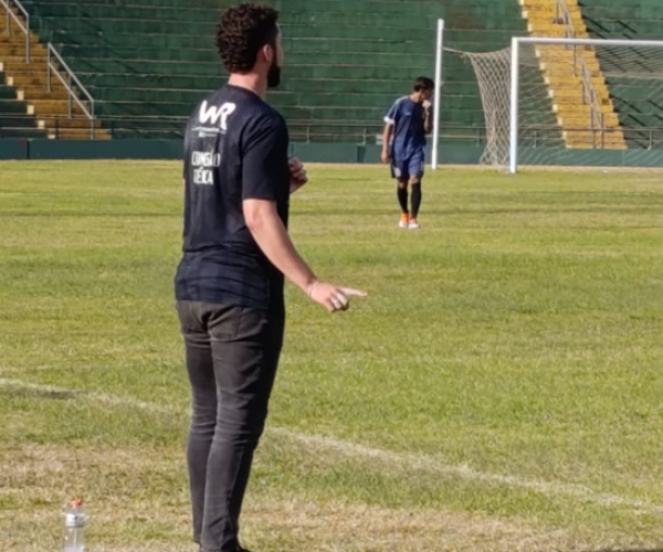 Técnico do Nacional Vitor Bill - Foto: Ligeirinho/setenosesportes