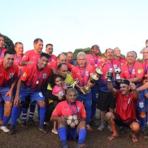 Equipe do Bom Retiro  grande campeão do Supersênior 2025 - Foto: Renata Frazão