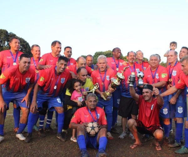 Equipe do Bom Retiro  grande campeão do Supersênior 2025 - Foto: Renata Frazão