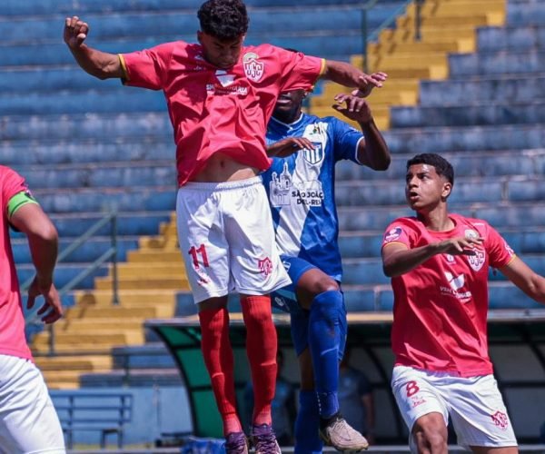 A equipe Sub-20 do Uberaba não conseguiu superar o Bonfim no Uberabão terminando a partida com empate em 1 a 1 - Foto: @vh_kos fotografia