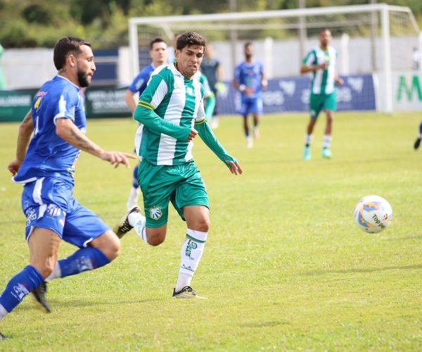 A URT conquista vaga no Módulo II ao vencer a Caldense e Poços de Caldas por 1 a 0 - Foto: Renan Muniz/Caldense