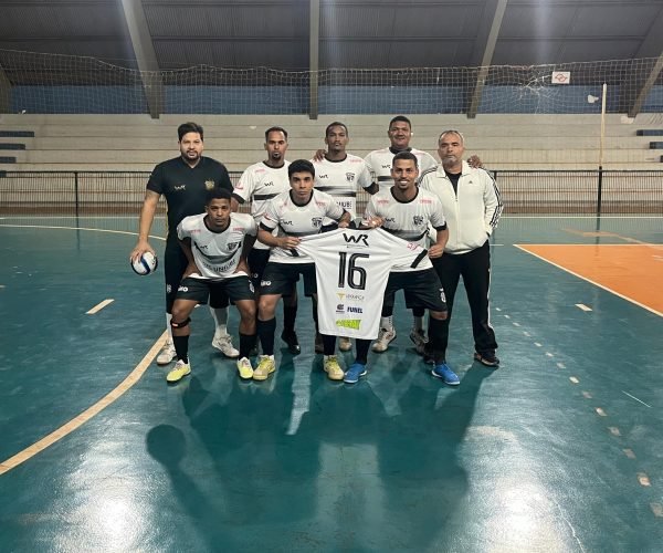 Equipe do Nacional que foi até Igarapava e venceu os donos da casa pelo placar de 1 a 0 - Foto: Divulgação/Nacional