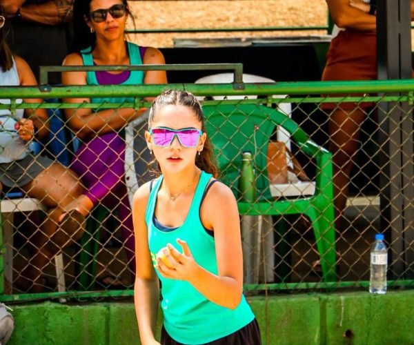 A jovem Manuela Borges representará Minas Gerais na próxima Copa das Confederações em Fortaleza/CE - Foto: Divulgação
