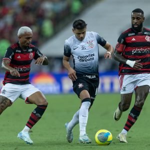 Pixbet e Esportes da Sorte estão fora da lista do Governo Federal (Foto: Rodrigo Coca/Agência Corinthians)