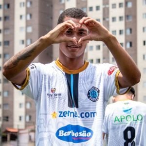 Kauã marca 4 gols na goleada do Arachá Sports sobre a Escolinha do Atlético/MG do Paraná - Foto: Lucas Deodato