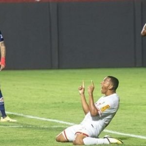 Jefferson Renan autor do gol da vitória sobre o Itabirito - Foto: Victor Souza/Tombense