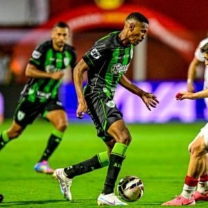 O América conquista vitória importante diante do Vila Nova/GO - Foto: Mourão Panda/América