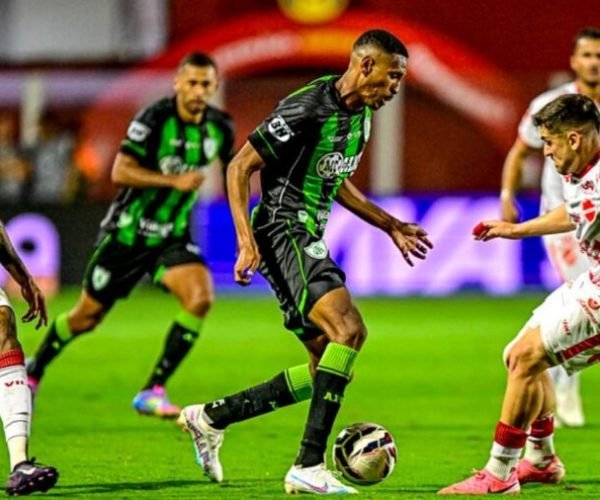O América conquista vitória importante diante do Vila Nova/GO - Foto: Mourão Panda/América