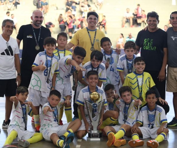 SESC Uberaba Campeão do Copavale Futsal do Futuro