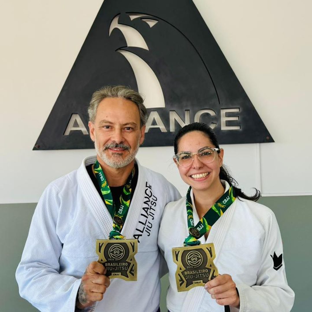 Dinho e Marcela se destacaram no Brsileiro de Jiu-Jítsu - Foto: Acervo do atleta Dinho 