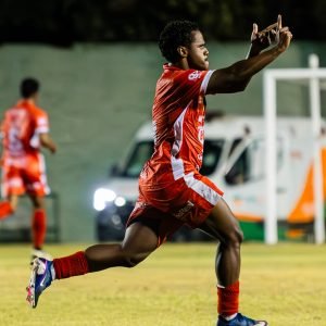 Buíu autor do segundo gol do Uberaba diante do Boa Esporte - Foto: @vh_koz