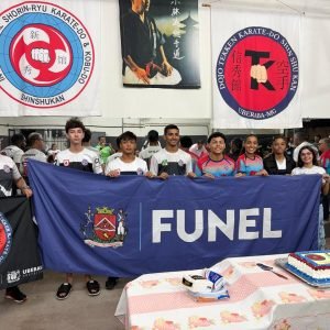 Atletas de Uberaba representam Minas Gerais no Campeonato Brasileiro de Karatê