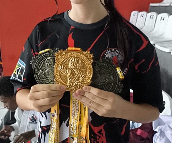 Atleta de Uberaba é convocada para representar o Brasil no Campeonato Mundial de Karatê