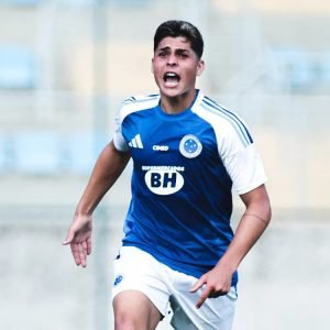 O Jovem  e talentoso Cauan Baptistella poderá muito em breve ser o novo camisa 10 do Cruzeiro - Foto: Gustavo Martins/Cruzeiro
