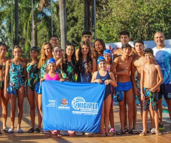 Equipe Funel de Natação  obteve grande sucesso na temporada 2024 - Foto: Divulgação Funel e Federação Mineira de Natação