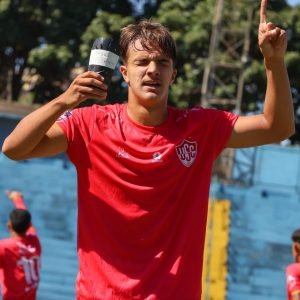 Augusto marcou dois gols na vitória do sub20 contra o Cruzeiro - Foto: Diego Martins