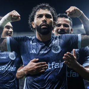 Dabigol volta a marcar na vitória do Cruzeiro sobre o Uberlândia - Foto: Gustavo Aleixo/Cruzeiro