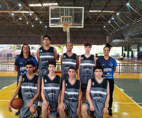 Basquete Sub14 do Uirapuru em vitória na Copa Revelar, contra Franca - Foto: Camilinha