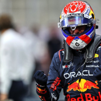 Verstappen bate recorde da pista e crava pole em Jeddah  - Foto: https://racingnews365.com/