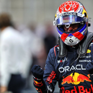 Verstappen bate recorde da pista e crava pole em Jeddah  - Foto: https://racingnews365.com/