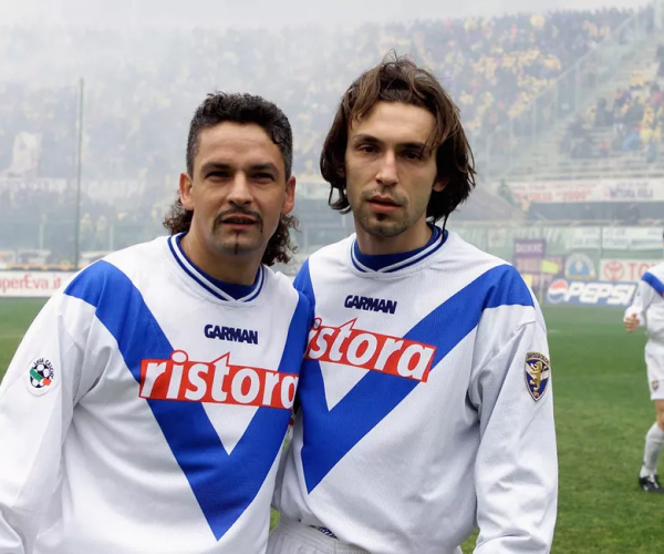 Andrea Pirlo começou sua carreira como jogador no Brescia ao lado de Baggio e treinado por Mircea Lucescu — Foto: Getty Images

