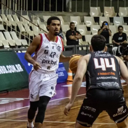 Flamengo em ação pelo NBB (Foto: Reprodução)
