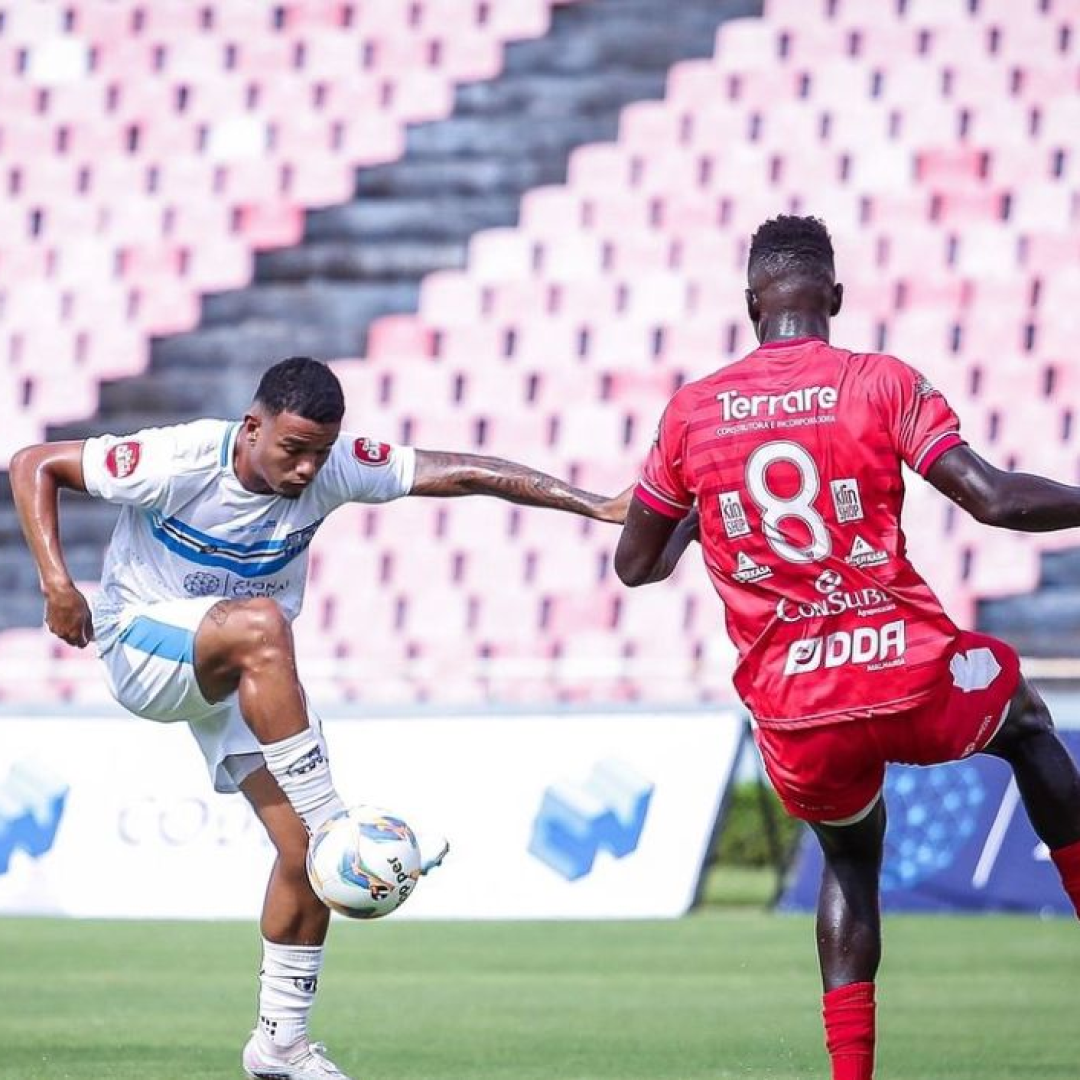 Essube x Uberaba pela semifinal do Minero da 2ª divisão - Foto: Giovanni Mendes