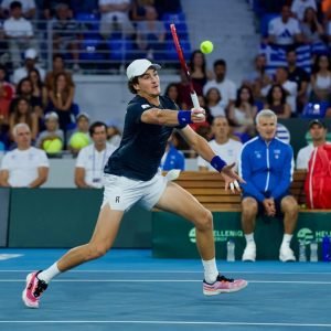 Tenista brasileiro João Fonceca derrota Stefanos pela Copa Davis - Foto: André Gemmer/CBT
