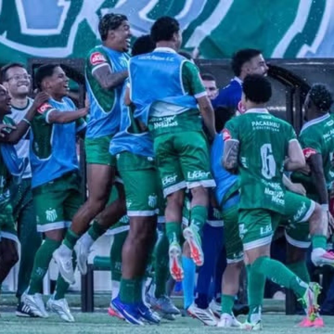 Uberlândia vence ABC no Sabiá e fica a um empate da final da Série D