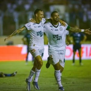 O Bahia abre grande vantagem sobre o Confiança rumo ao título da Copa do Nordeste 2025 - Foto: Letícia Martins/EC Bahia