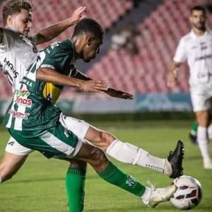 Inter de Limeira confirma liderança e complica Uberlândia na Série D com vitória contundente de 3 a 0 no Parque do Sabiá