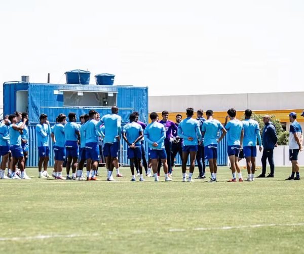 A diretoria do Avaí decidiu colocar em campo os jovens da base para enfrentar o Remo na rodada 37 do Campeonato Brasileiro da Série B - Foto: Leandro Boeira/ Avaí-SC