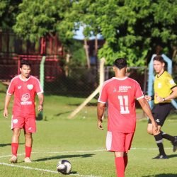 A equipe da cidade de Araporã acabou ficando no empate em 2 a 2 diante da equipe de Uberlândia - Foto: www.arpora.mg.gov.br
