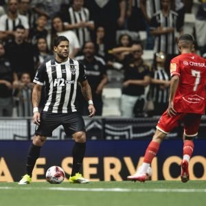 Terceira rodada do Mineiro 2026 tem goleada do Cruzeiro no Mineirão e tropeço do Atlético na Arena MRV