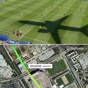 Boeing 737 surpreende torcida e vira cena inusitada durante jogo da Copa do Mundo 2026